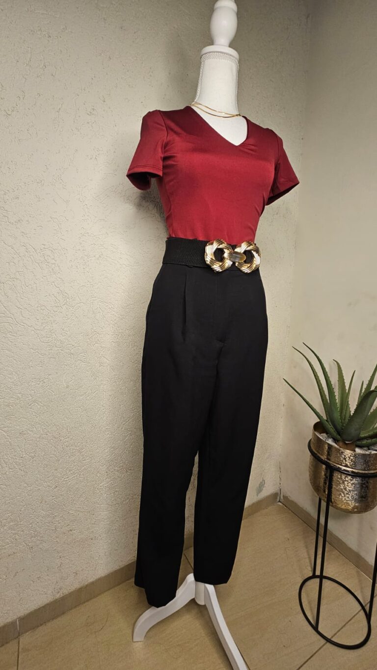 Bordeaux basic blouse with a V-neckline.